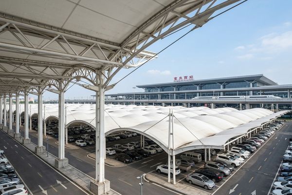 粤港澳大湾区综合交通枢纽 超大型地面公共停车雨棚